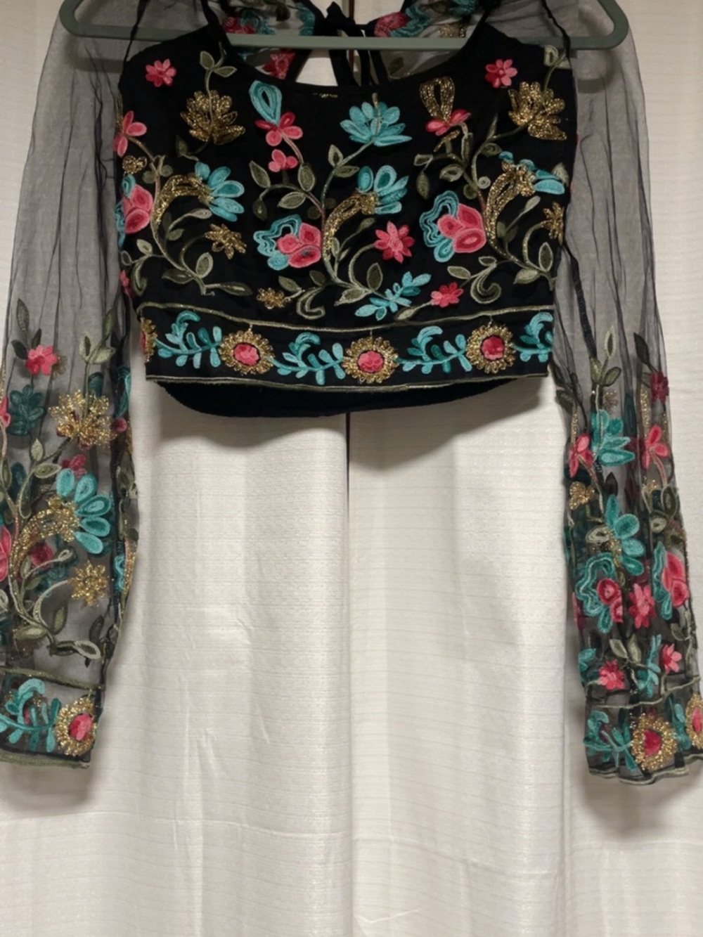 SHEIN Black Sheer-Sleeve Embroidered Floral Crop Top